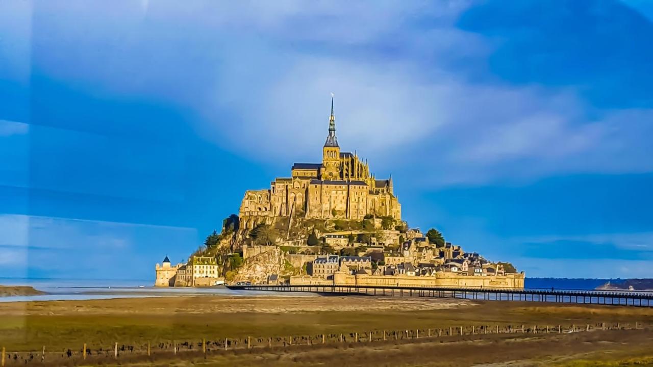 Le Village Insolite Yourte Et Roulotte Saint-Benoît-des-Ondes Zewnętrze zdjęcie