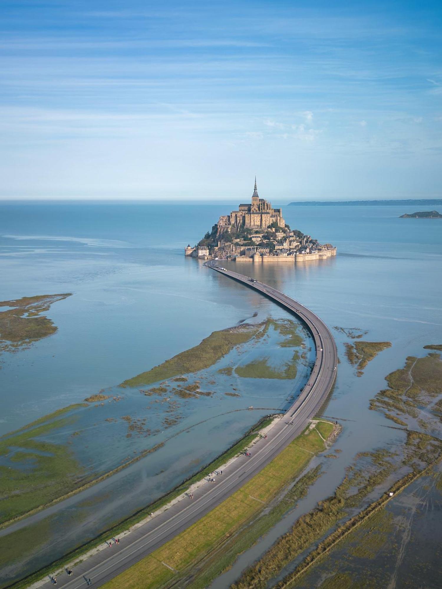 Le Village Insolite Yourte Et Roulotte Saint-Benoît-des-Ondes Zewnętrze zdjęcie